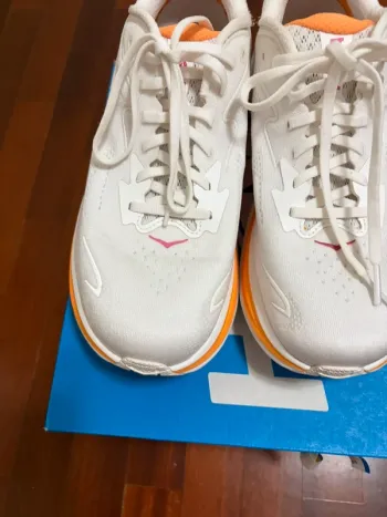 Used Hoka Laufschuhe bike — image 12 of 20