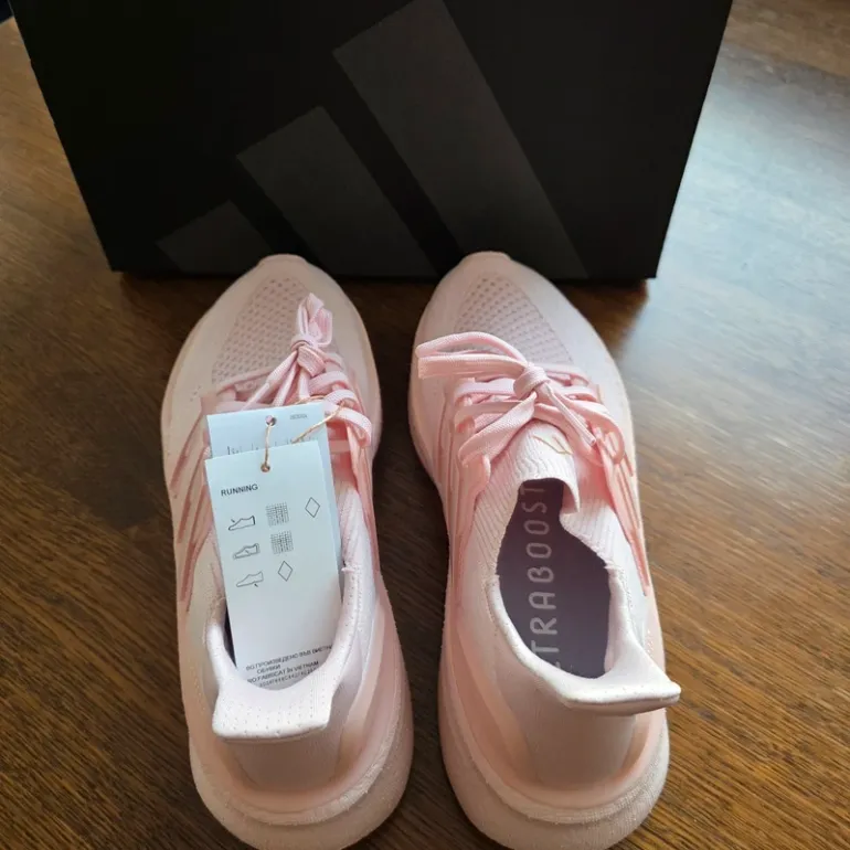 Adidas Ultraboost 5 W bike d'occasion — image 5 sur 12