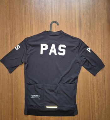 Używany Pas Normal Studios Mechanism Jersey Cycling Clothing
