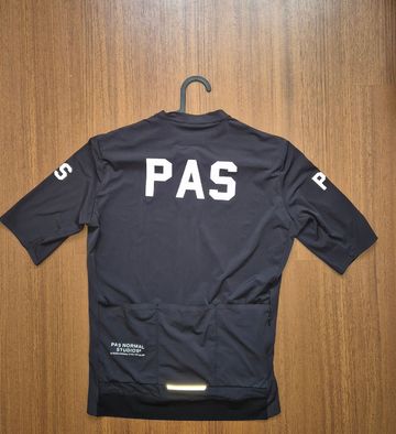 Tweedehands Pas Normal Studios Mechanism Jersey bike — afbeelding 1 van 2