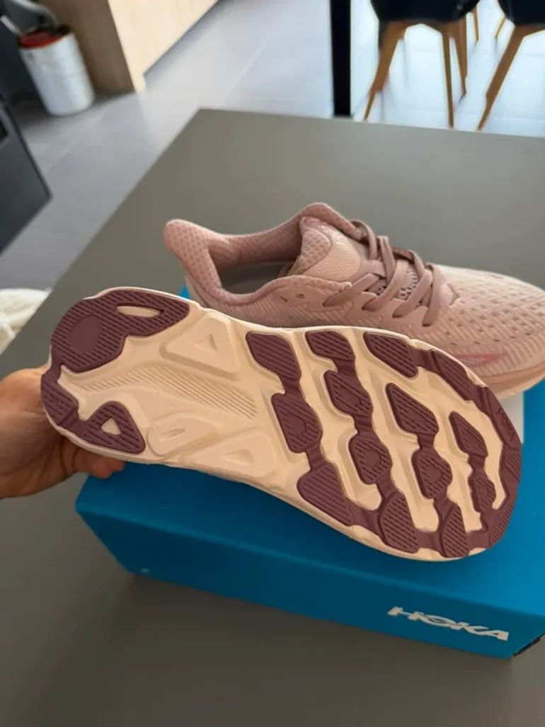 Brugt Hoka Clifton 9 bike — billede 4 af 5