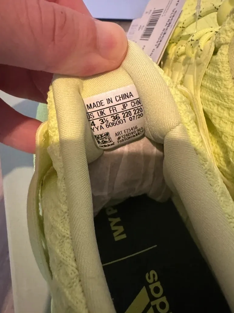 Used Continental Ultra Boost x Ivy Park bike — image 8 of 11