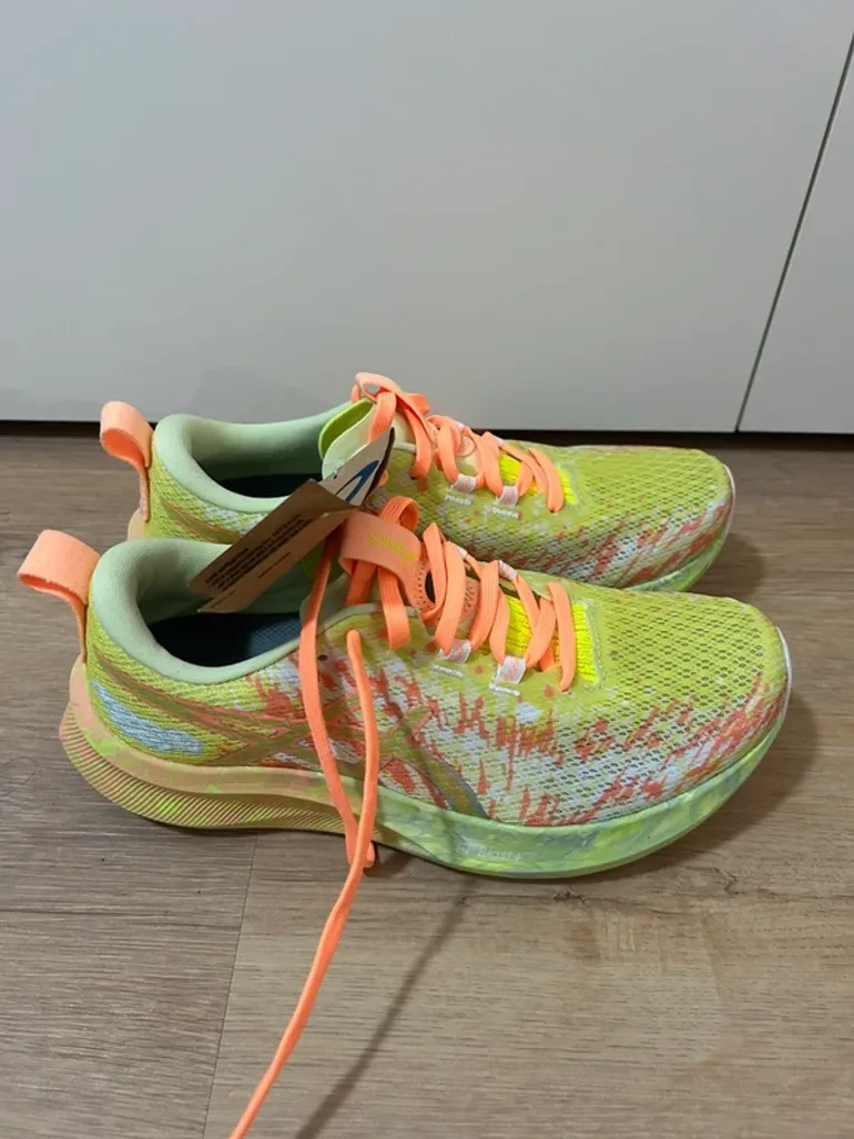 Asics Noosa Tri 16 bike usato — immagine 2 di 8