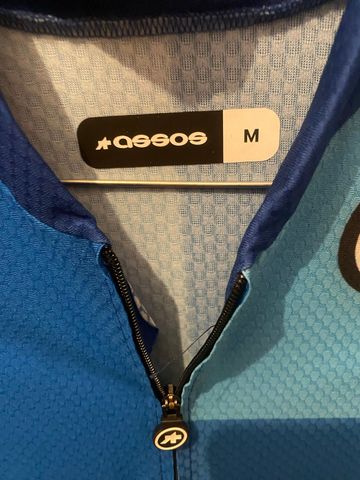 Used Assos Jersey 2025 bike — image 2 of 5