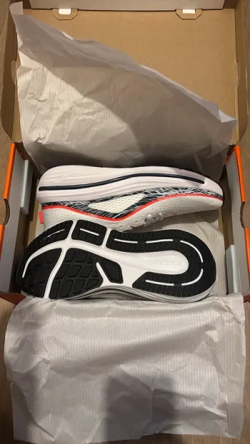 Used Nike Air Winflo 12 bike — image 4 of 15