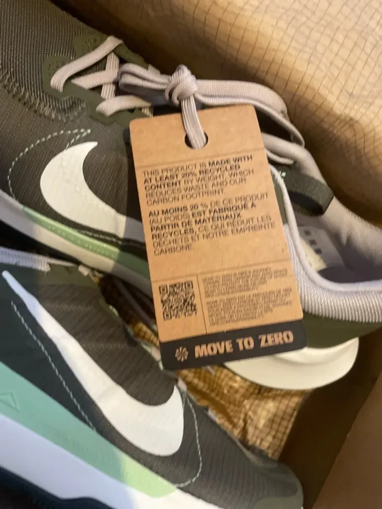 Nike Running Shoes bike d'occasion — image 3 sur 9