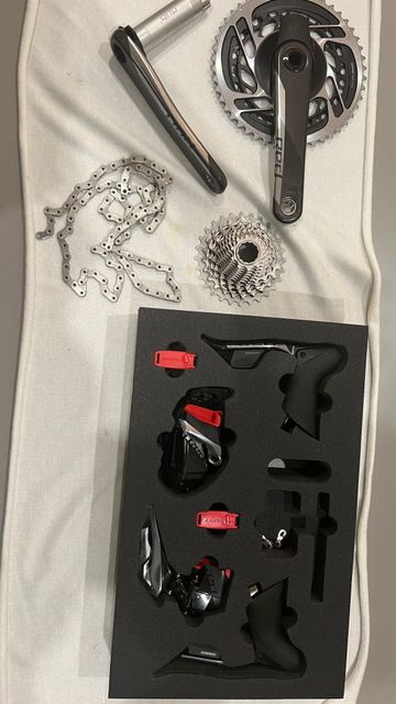 Used Sram RED AXS 12v 2022 Groupset