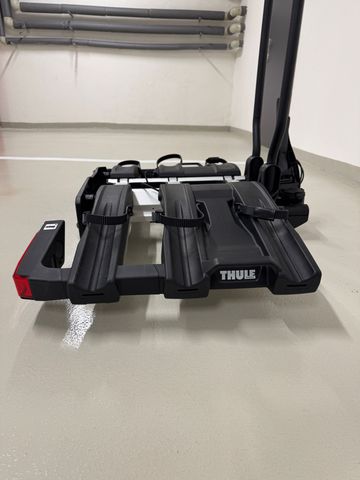 Used Thule EasyFold XT 933 2020 bike — image 5 of 11