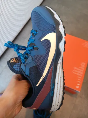 Tweedehands Nike Juniper Trail bike — afbeelding 6 van 9