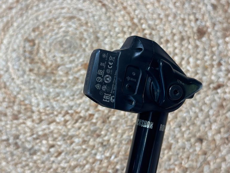 Brugt RockShox Reverb AXS 2025 bike — billede 3 af 4