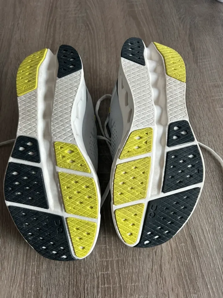 On Running Cloudsurfer 2 bike usato — immagine 5 di 6