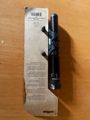 Used Specialized Airtool Flex Pump 2024 bike — image 3 of 3