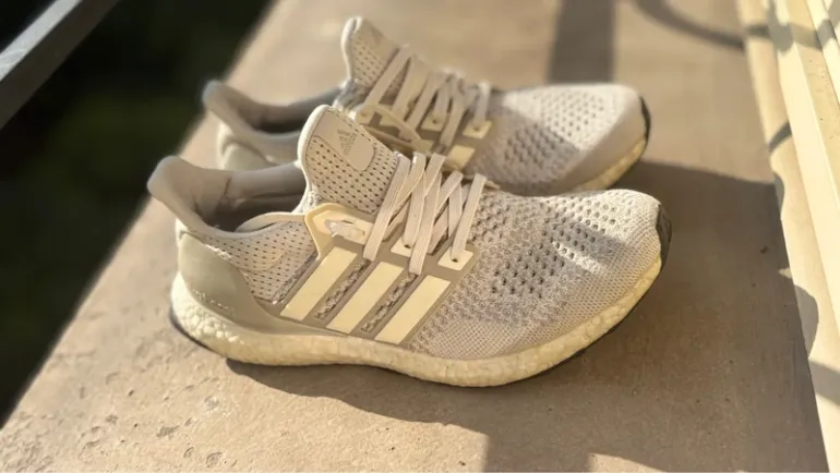 Used Adidas Ultra Boost bike — image 7 of 10