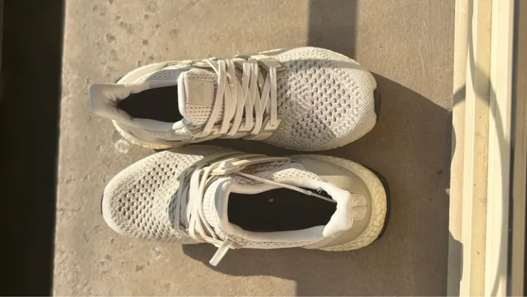 Used Adidas Ultra Boost bike — image 9 of 10