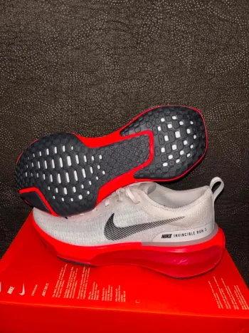 Used 100% ZoomX Invincible Run Flyknit 3 bike — image 5 of 15