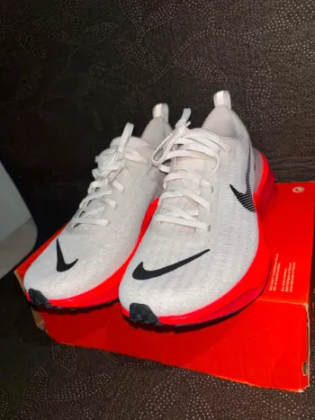 Used 100% ZoomX Invincible Run Flyknit 3 bike — image 6 of 15