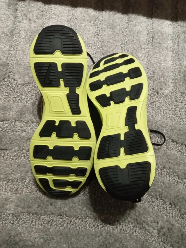 Tweedehands Nike Lunar Roam bike — afbeelding 4 van 6