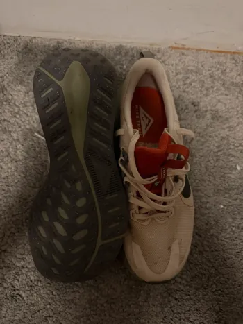 Lange Nike Laufschuhe bike de segunda mano — imagen 4 de 4