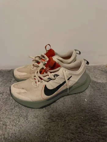 Lange Nike Laufschuhe Running Shoes de segunda mano