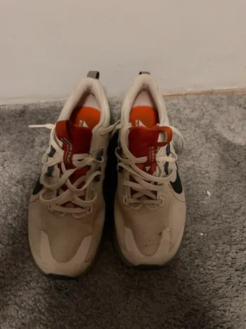 Lange Nike Laufschuhe bike de segunda mano — imagen 2 de 4