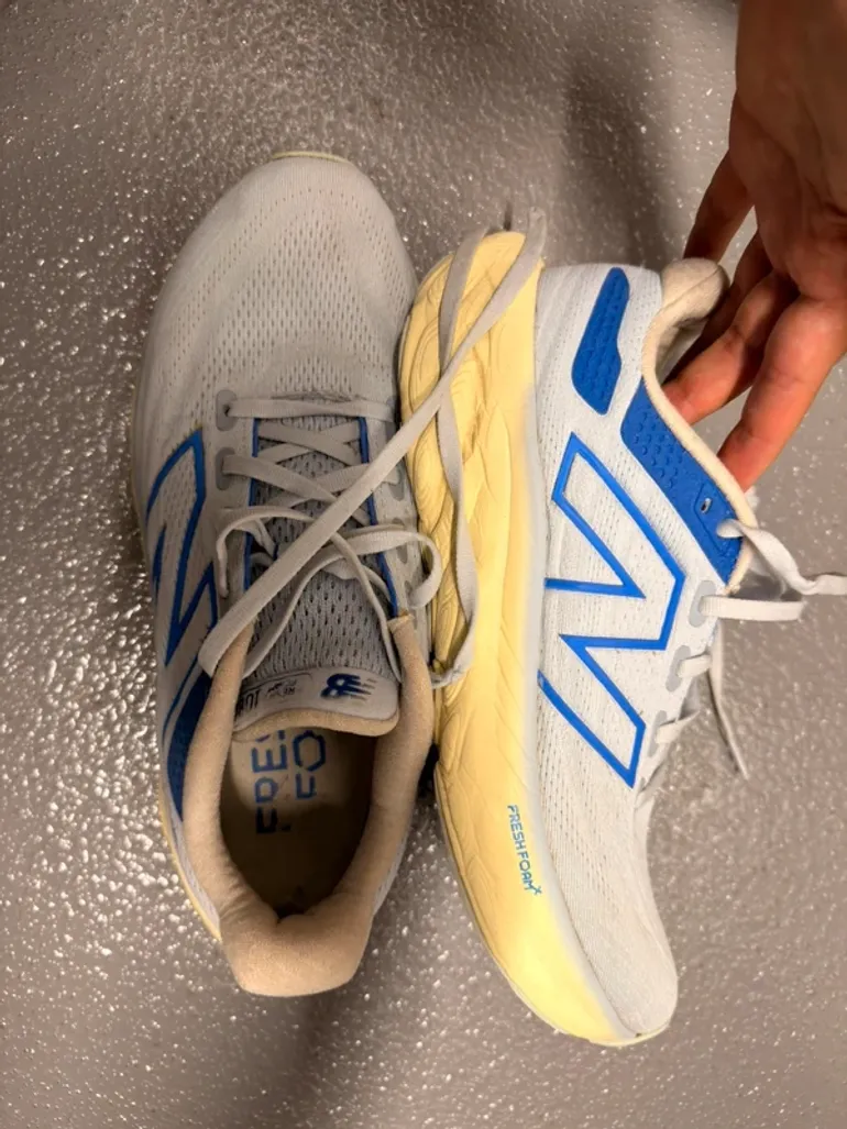 Used New Balance 1080 V13 bike — image 6 of 6