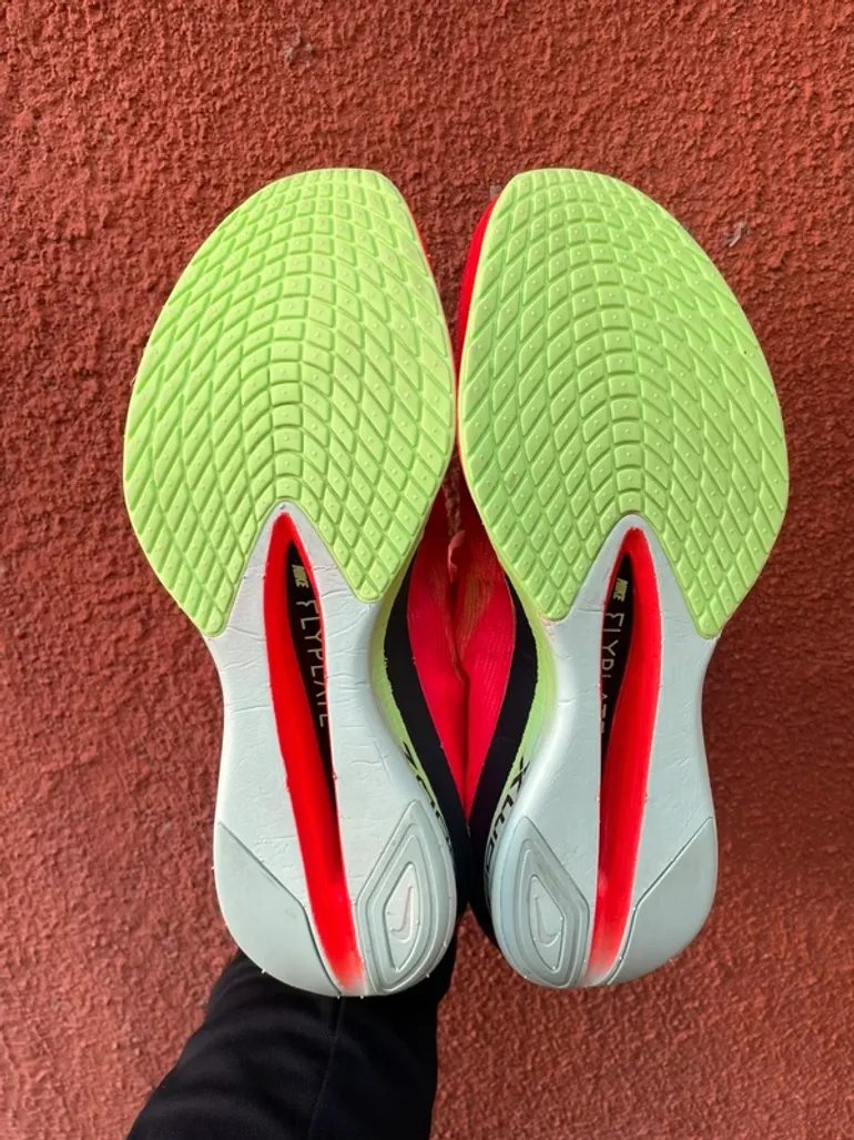 Brugt Nike Zoom Vaporfly Next 4 % bike — billede 5 af 11