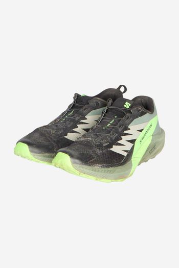 Used Salomon Trailrunning Shoes bike — image 2 of 4