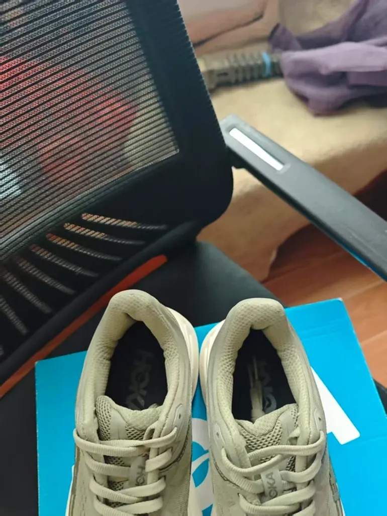 Used Hoka Shoes size 43 bike — image 5 of 7