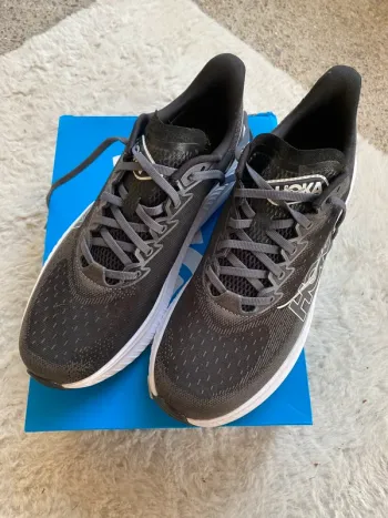 Brugt Hoka Mach 6 Running Shoes