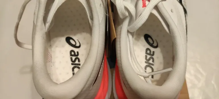 Used Asics Magic Speed 3 bike — image 3 of 7