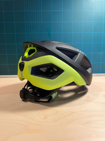 Used Van Rysel ROADR900 Helmet 2021 bike — image 9 of 9