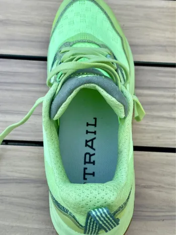 Käytetty New Balance Hierro V9 bike — kuva 8 / 11