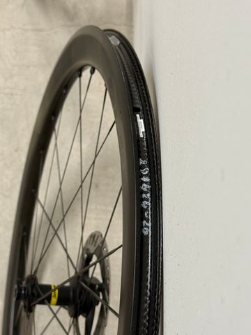Brugt Mavic Cosmic SLR 45 Disc 2024 bike — billede 3 af 3