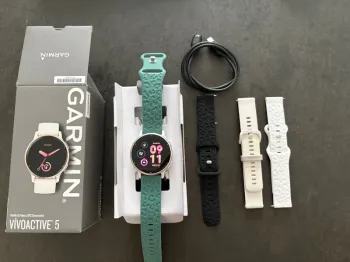 Gebrauchtes Garmin vívoactive 5 Electronics