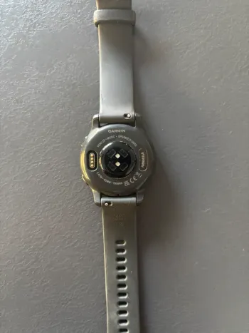 Used Garmin Venu 2 S bike — image 5 of 6
