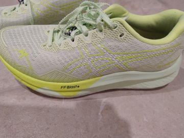 Gebrauchtes Asics FujiSpeed 3 2025 bike — Bild 1 von 6