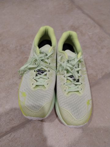 Gebrauchtes Asics FujiSpeed 3 2025 bike — Bild 2 von 6