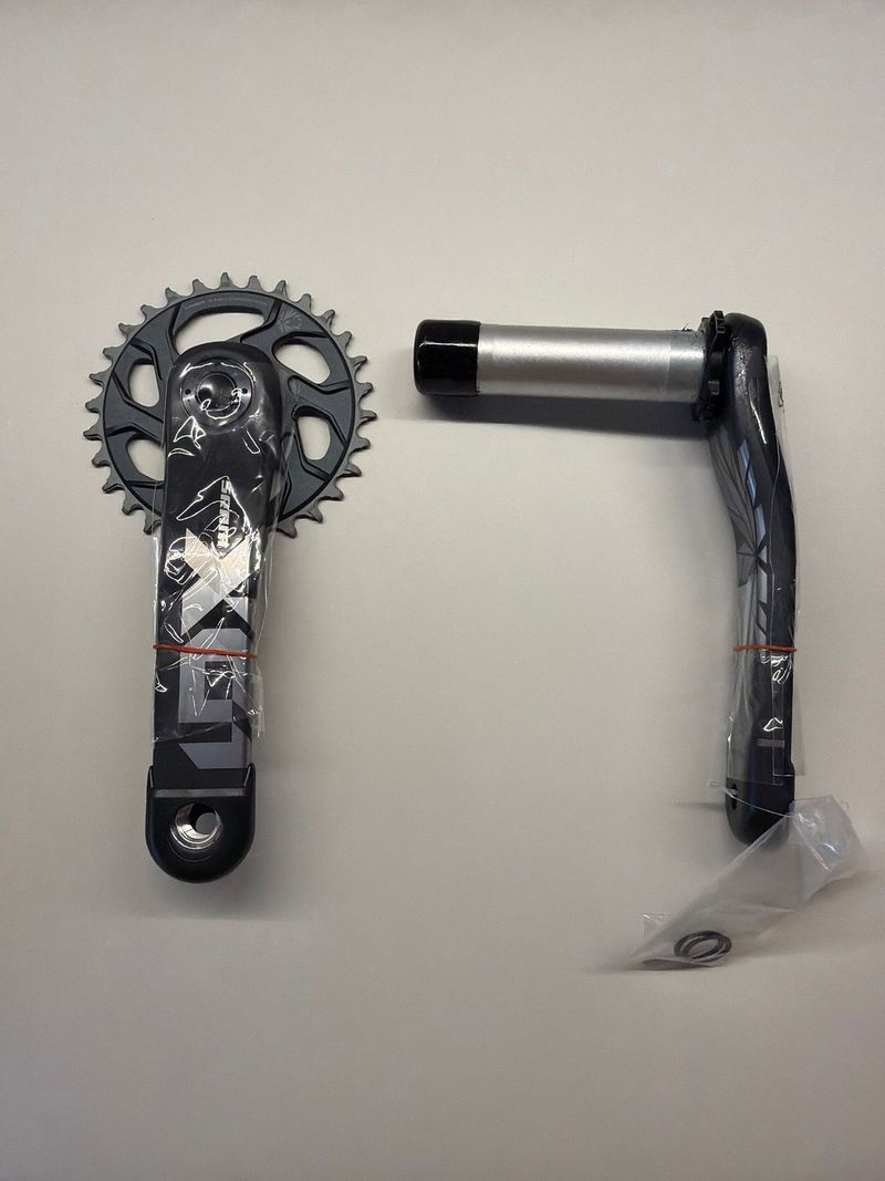 Used Sram X01 Eagle Boost DUB Direct Mount Crank Drivetrain & Pedals