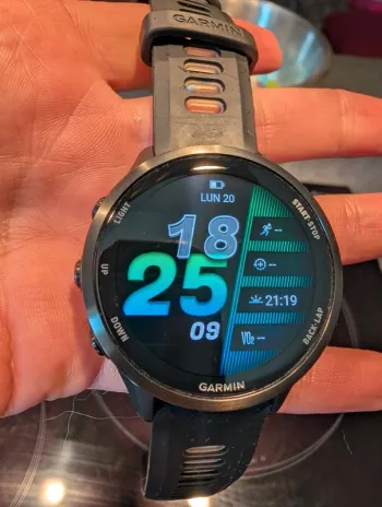 Brugt Garmin Forerunner 970 Electronics