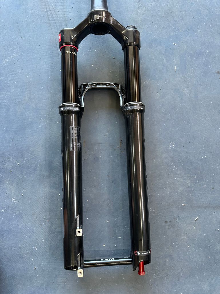Used RockShox SID Fork 2026 bike — image 8 of 11