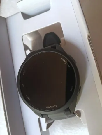 Gebrauchtes Garmin Forerunner 165 bike — Bild 2 von 4