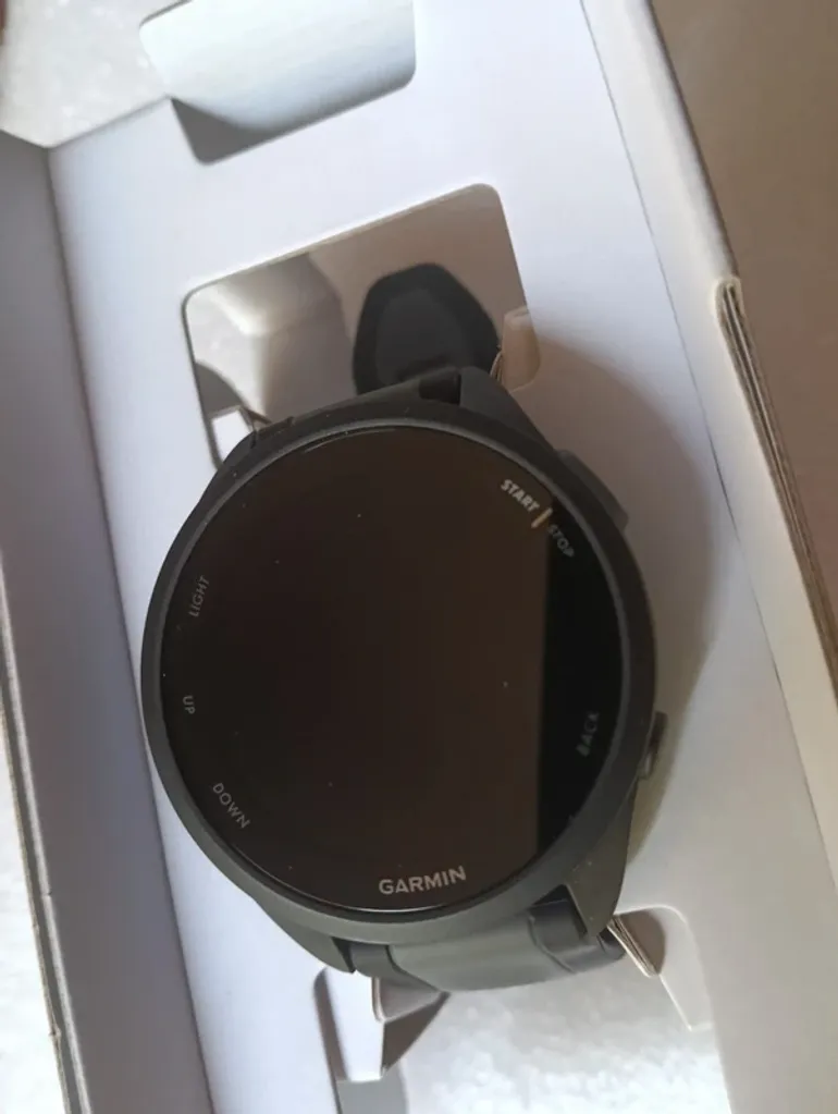 Gebrauchtes Garmin Forerunner 165 bike — Bild 2 von 4