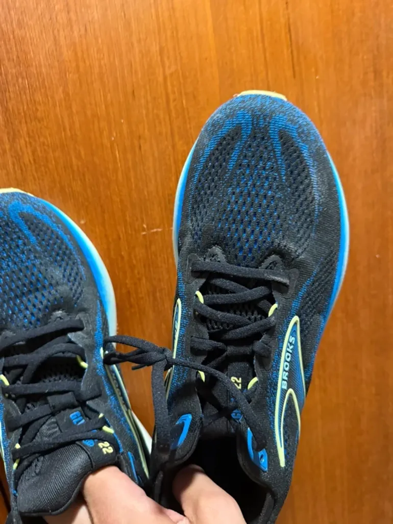Used Brooks Glycerin 22 bike — image 2 of 3