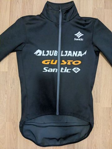 Tweedehands Santic Softshell Rain Jacket 2024 bike — afbeelding 2 van 6
