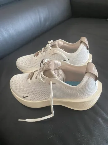Brugt Nike Interact Run Running Shoes