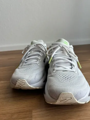 Used Brooks Ghost 18 bike — image 5 of 5