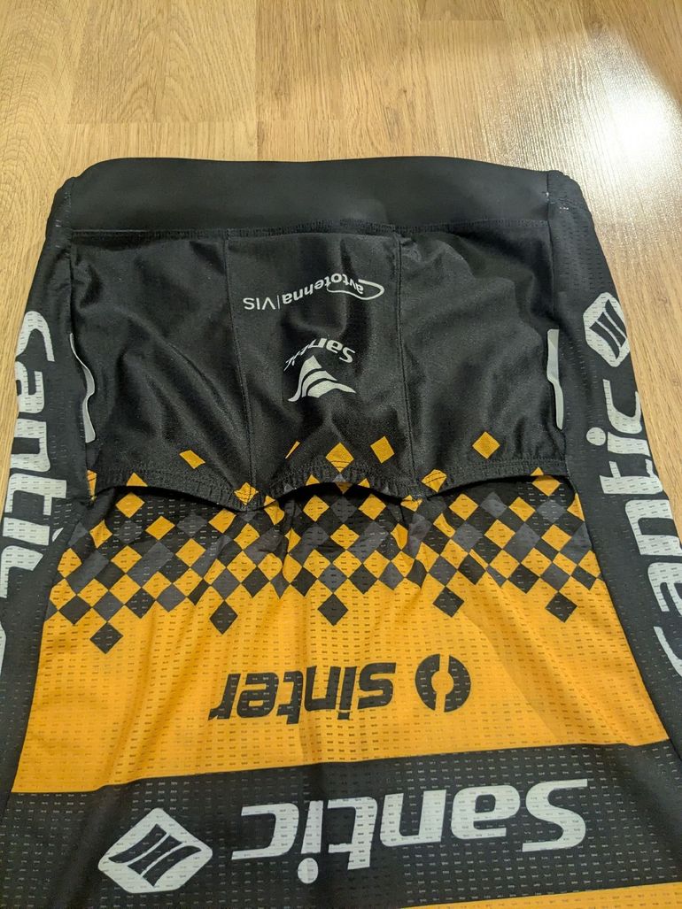 Brugt Santic Short Sleeve Jersey 2024 bike — billede 4 af 7