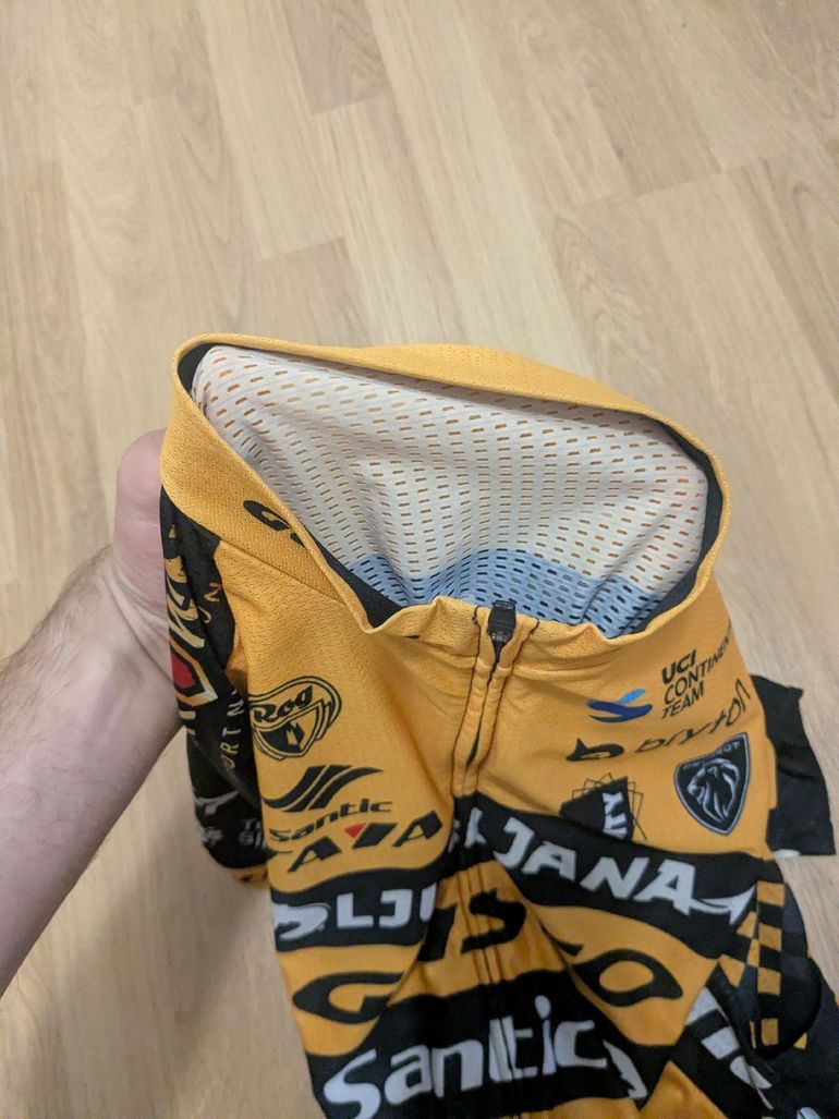 Brugt Santic Short Sleeve Jersey 2024 bike — billede 7 af 7