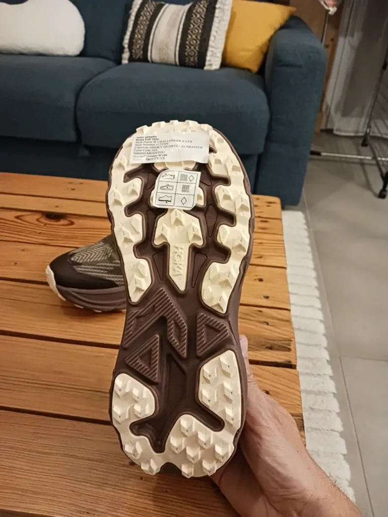 Käytetty Hoka Challenger 8 Gore-Tex bike — kuva 4 / 5
