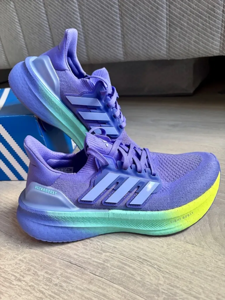Adidas UltraBoost 5W bike d'occasion — image 2 sur 10